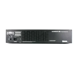 ME-U-Rear_28001.webp