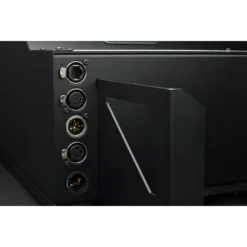Spock-detail-connectors.webp